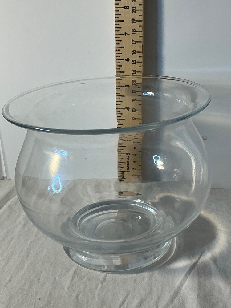 Footed Multi-Purpose Glass fishbowl design 6 1/2” diameter