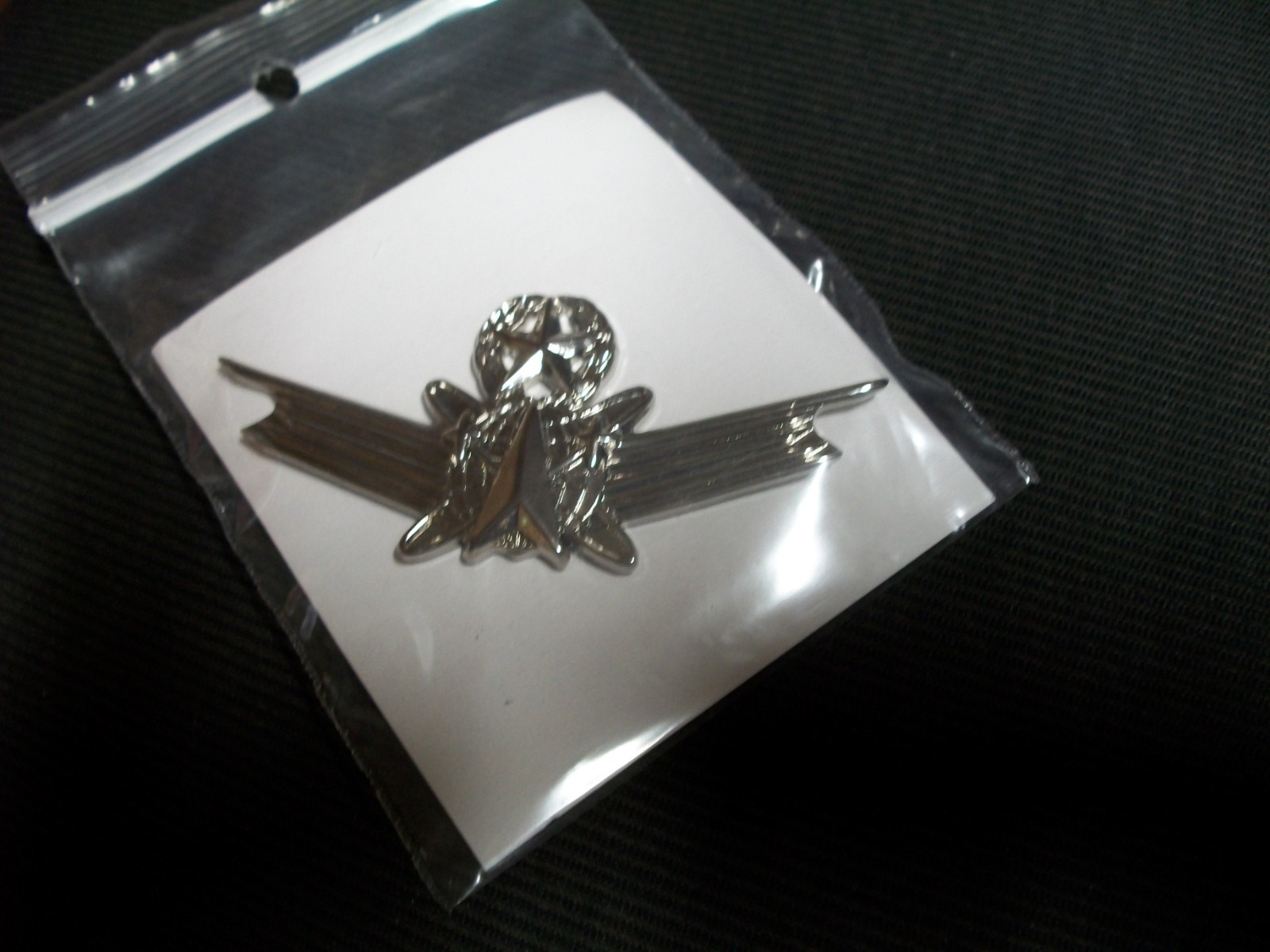US AIR FORCE MASTER SPACE OPERATIONS BADGE MILITARY LAPEL  PIN REGULATION SIZE