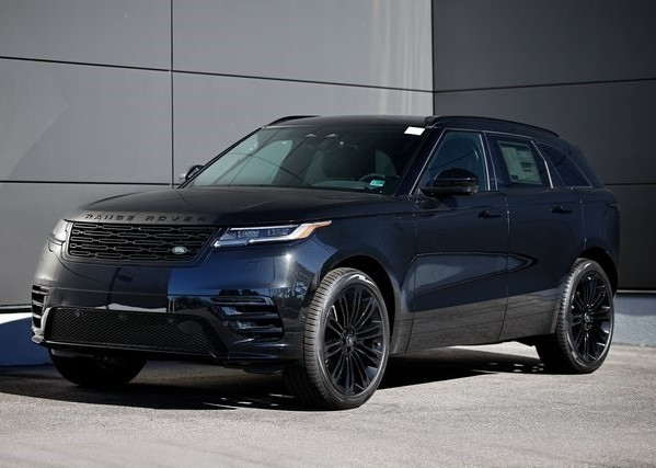 Touch Up Paint for Range Rover vehicles with paint code 820, Santorini Black.