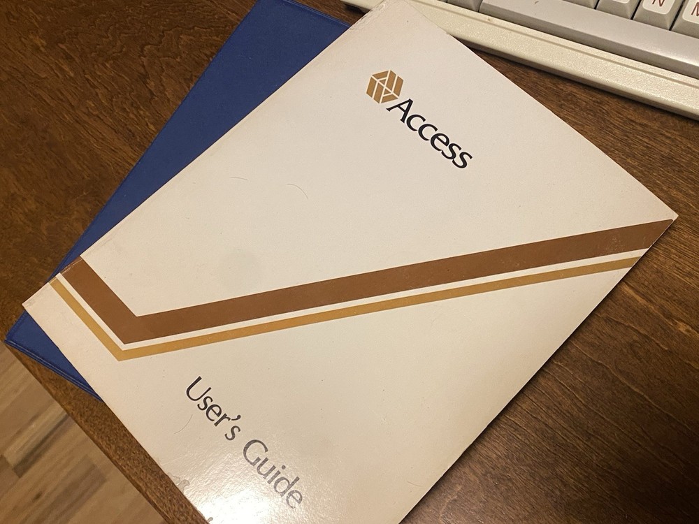 Rare Access Matrix CP/M Portable Vintage Computer from 1983 w System Software