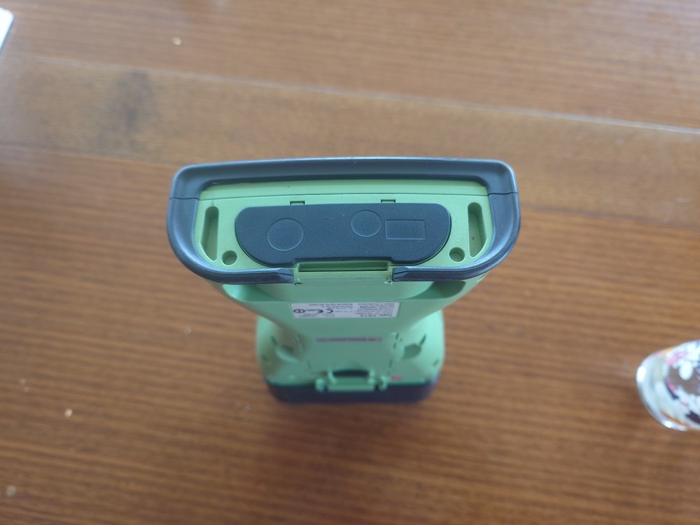 Leica GS15 GNSS and CS15 Field Controller