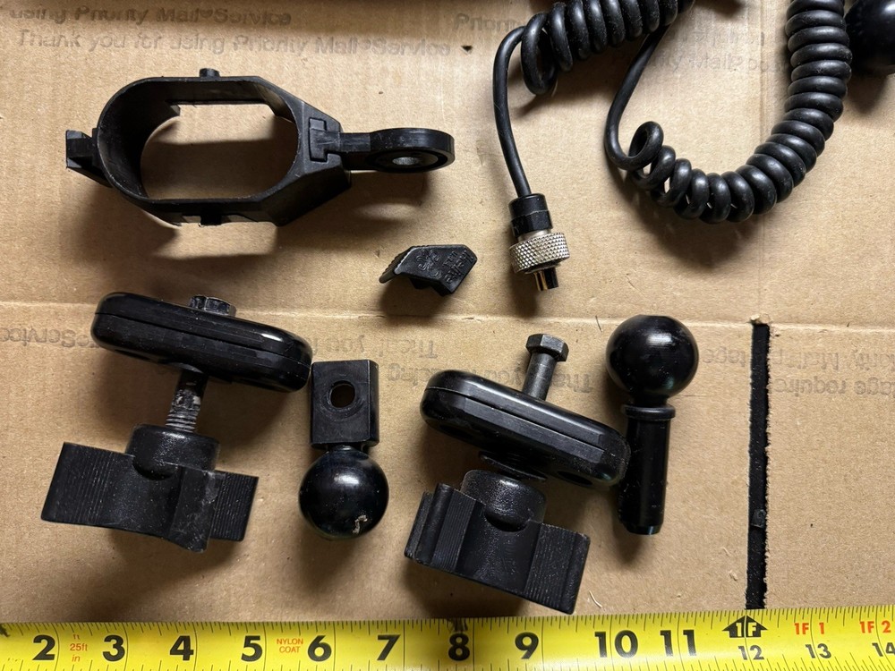 Untested- Lot Nikonos-V Underwater Camera & Lens - Multiple Ikelite Substrobes