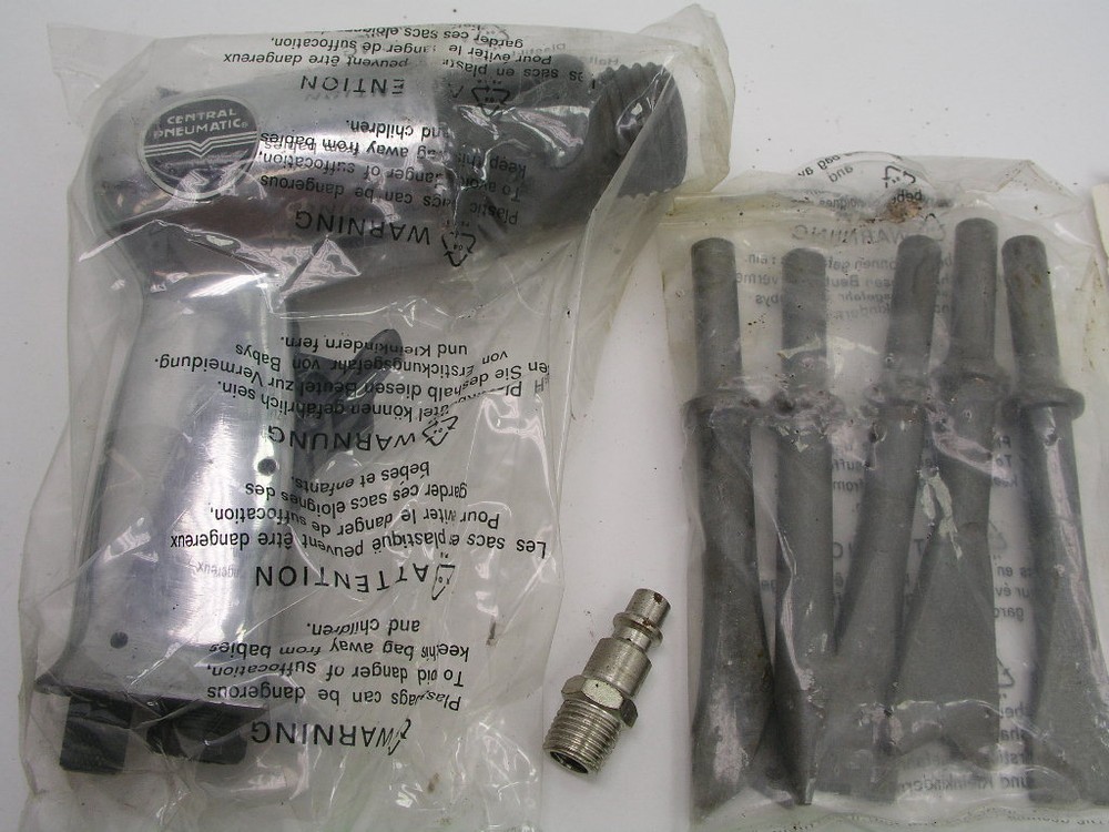 Central Pneumatic 32940 Air Impact Hammer