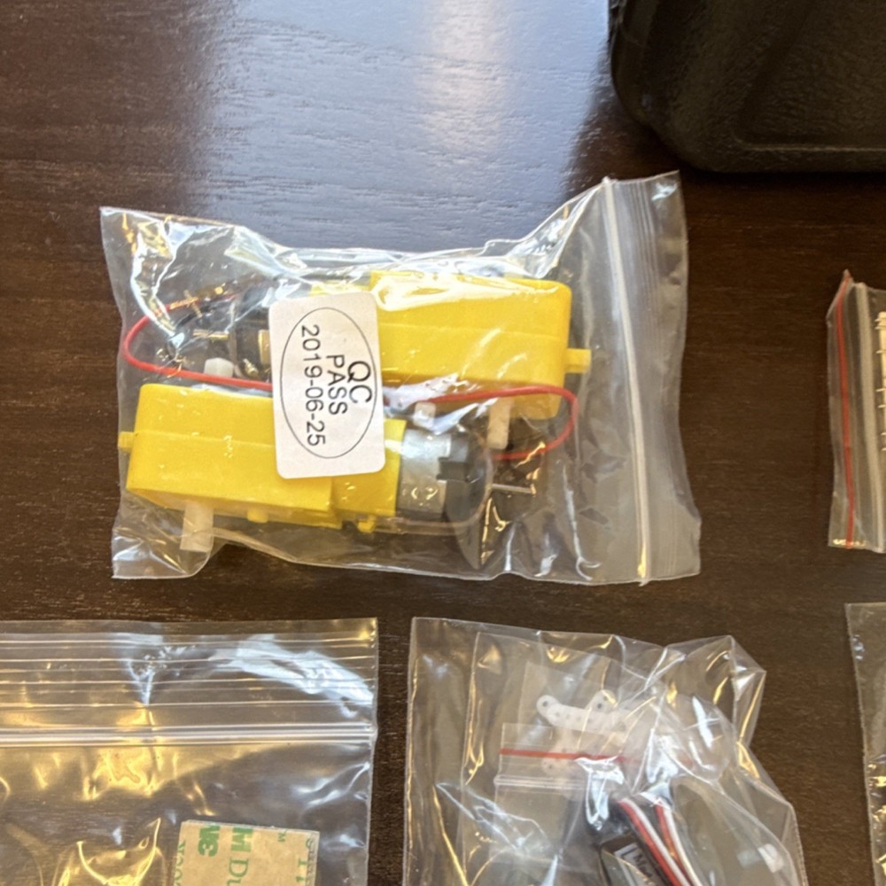 SparkFun Inventor's Kit Version 4.1 KIT15267 RedBoard, Full Set, Technology Kit