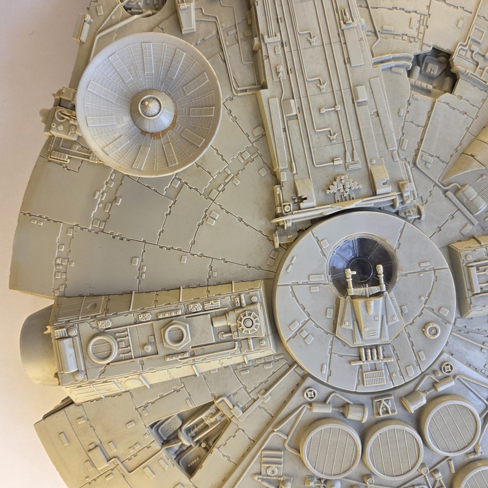 Millennium Falcon Built 18" X 13" Front Landing Pad Missing Ready to Customize