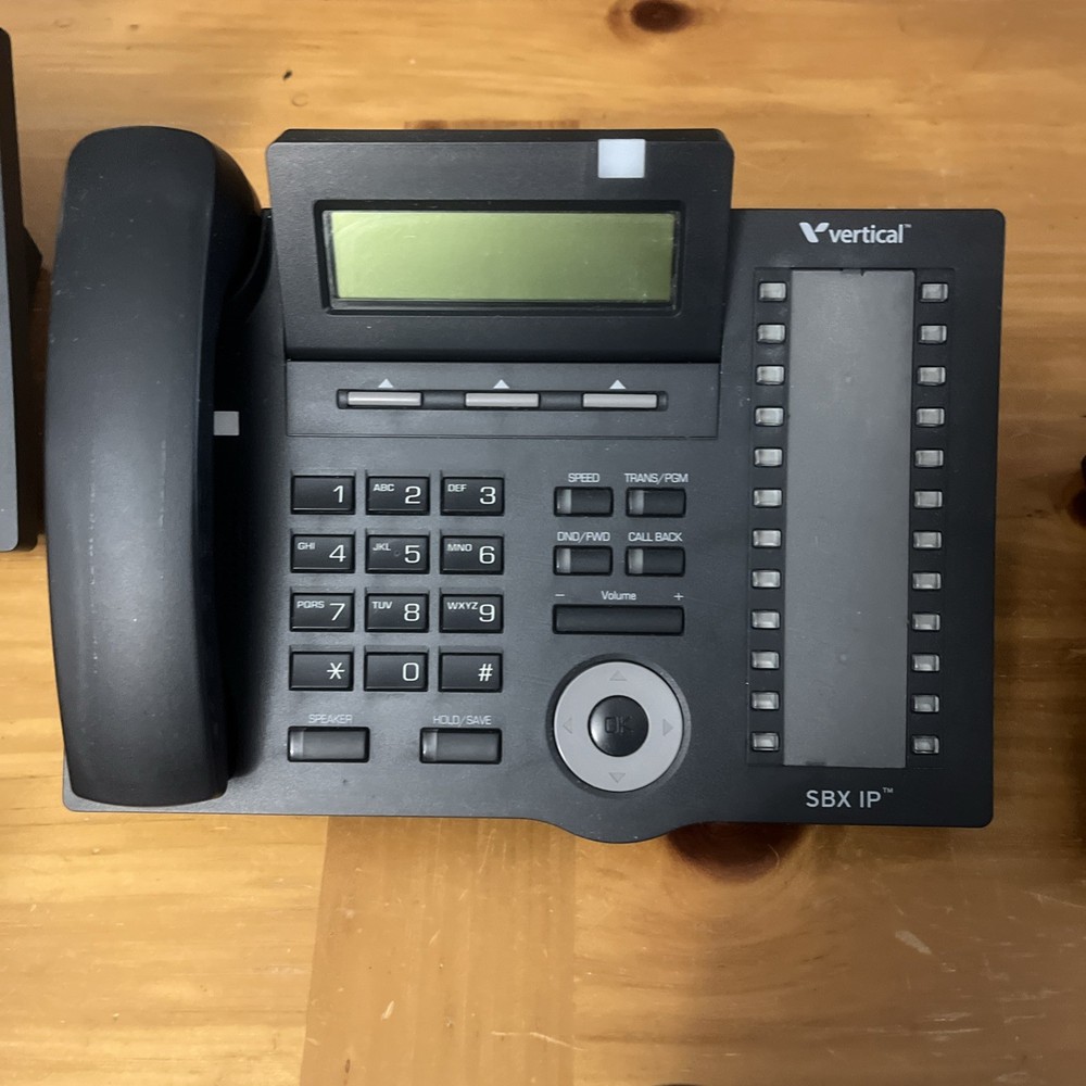 5 Vertical SBX IP (4024-00) 24-Button Digital Display Speakerphone All Work