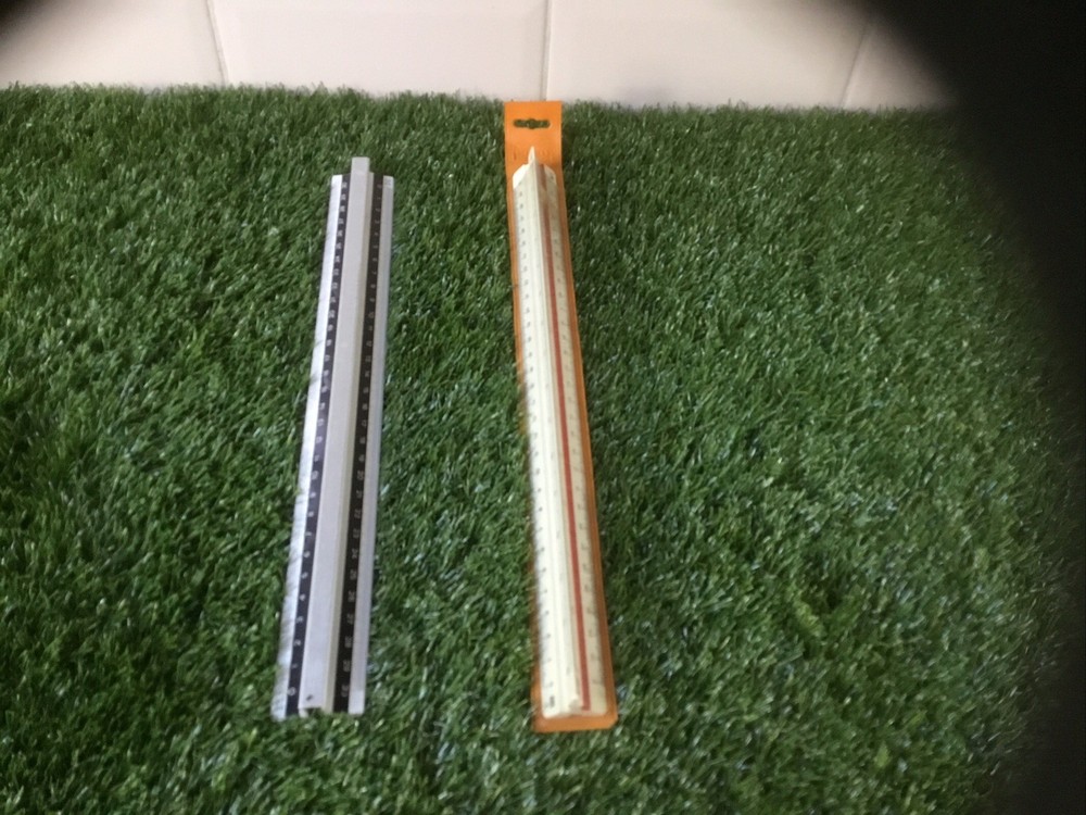 Vintage 3 Sided Triangular Engineering/Drawing Ruler &Scale Ruler