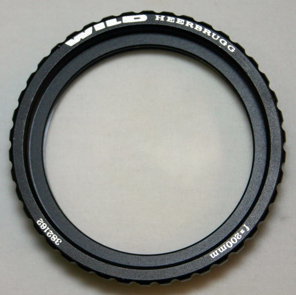 WILD HEERBRUGG TABLE TOP OPERATING SURGICAL MICROSCOPE, MODEL M650 CAMERA MOUNT