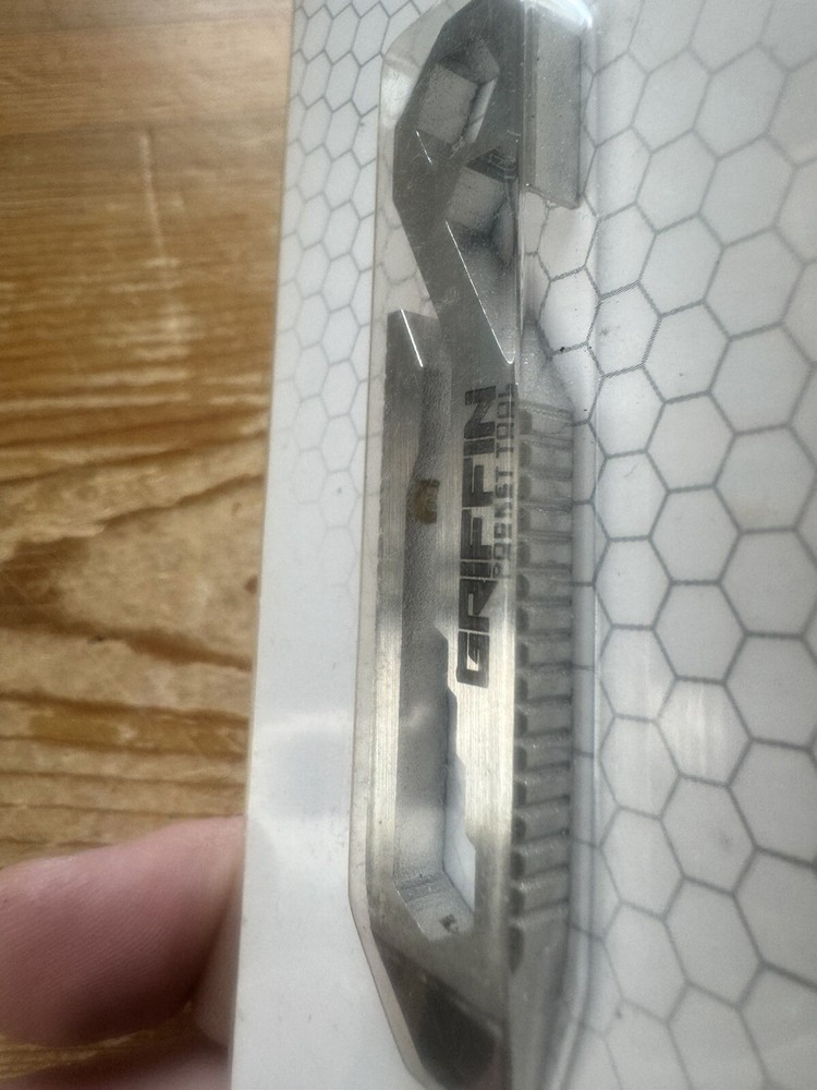 Original Griffin Pocket Tool Titanium