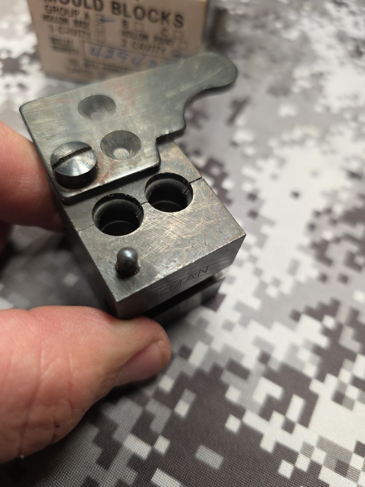 LYMAN 429421 MOULD TWO CAVITY BULLET MOLD RELOADING