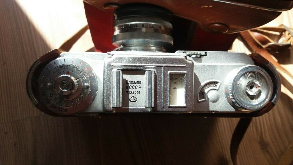 RUSSIAN USSR "KIEV" CAMERA
