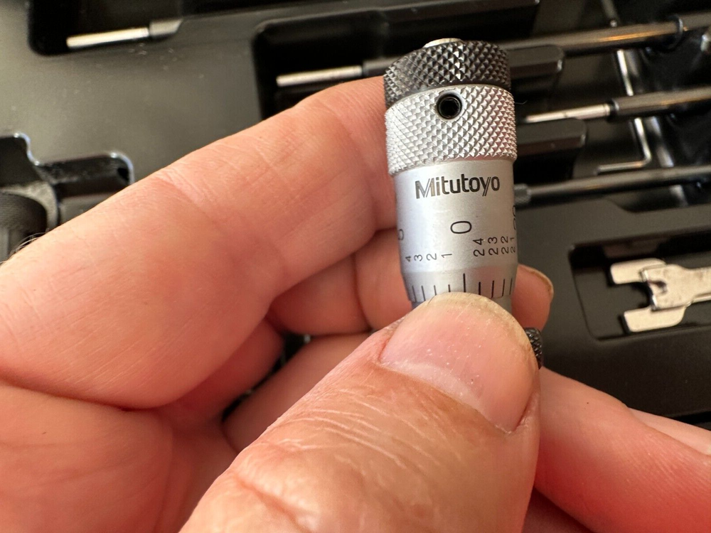 Mitutoyo 141-233 IMS-12"R Inside Micrometer Set - Complete