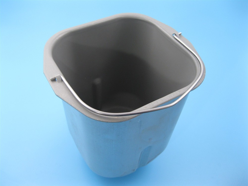 West Bend Bread Maker machine Pan (no paddle)41028