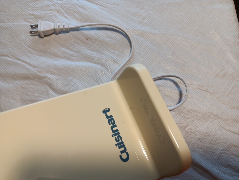 Cuisinart Deluxe Can Opener, White