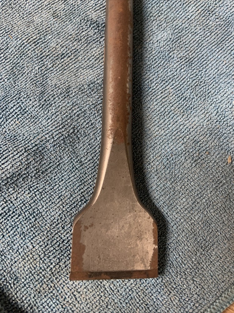 1 1/2” X 10” Century Scaling Chisel