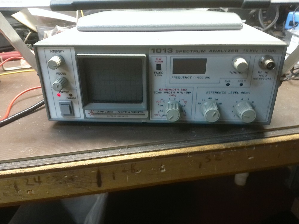 Applied Instruments 1013 Spectrum Analyzer *Powers On No Display