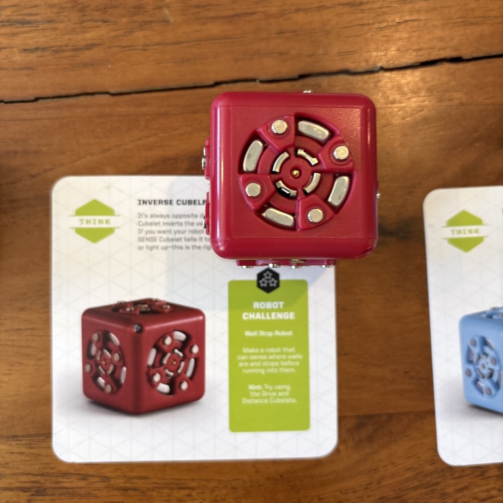 Lot of 10 Working Modular Robotics Cubelets + 2 Nonfunctional Cubelets