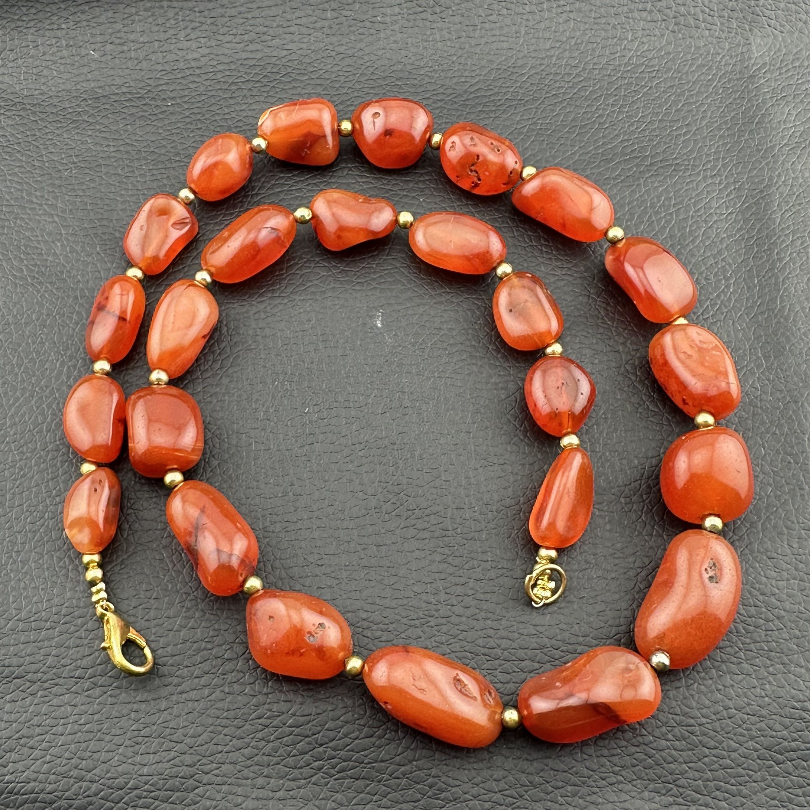 Vintage Himalayan Tibetan Carnelian Agate Tumbled Shape Necklace