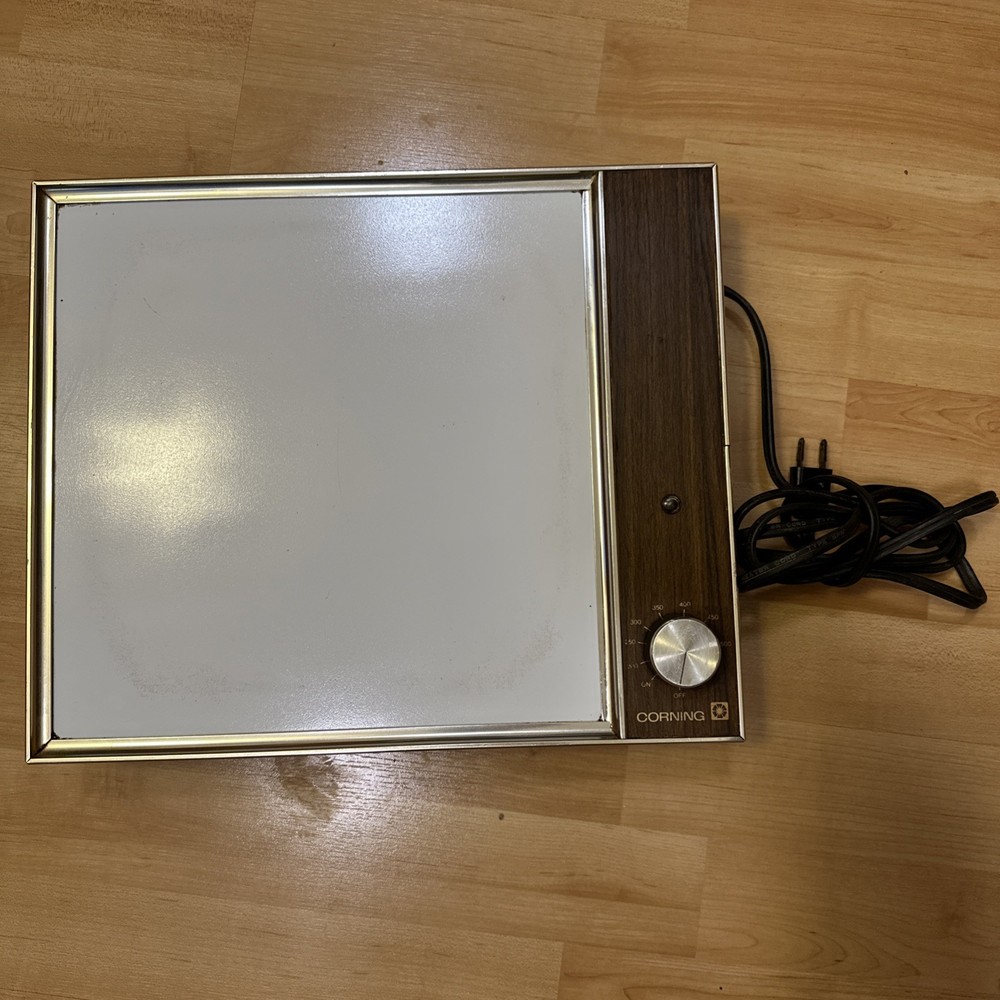 Vintage CORNING Ware TABLE RANGE Model E-1310 704-B Electronic