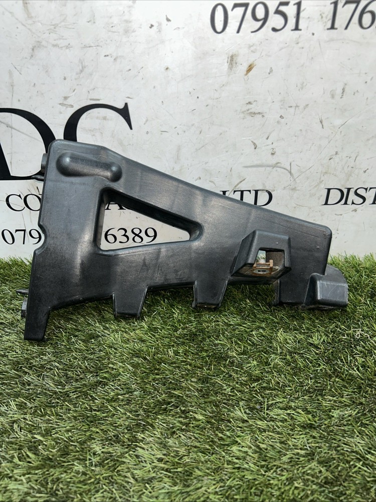 AUDI A4 B6 2003/2006 FRONT LEFT PASSENGER BUMPER BRACKET 8H0807283