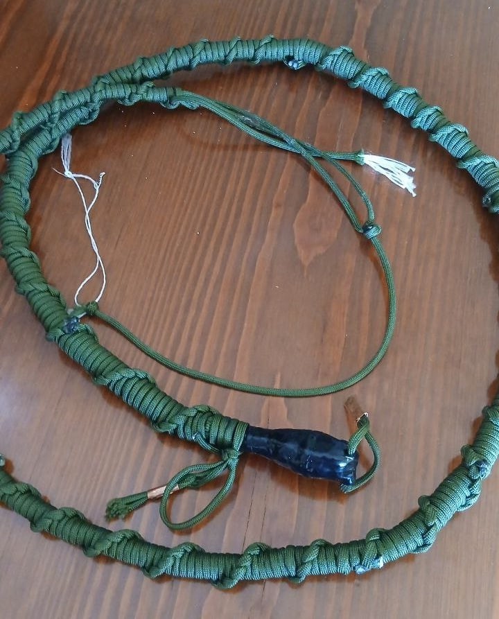 Military Paracord Whip