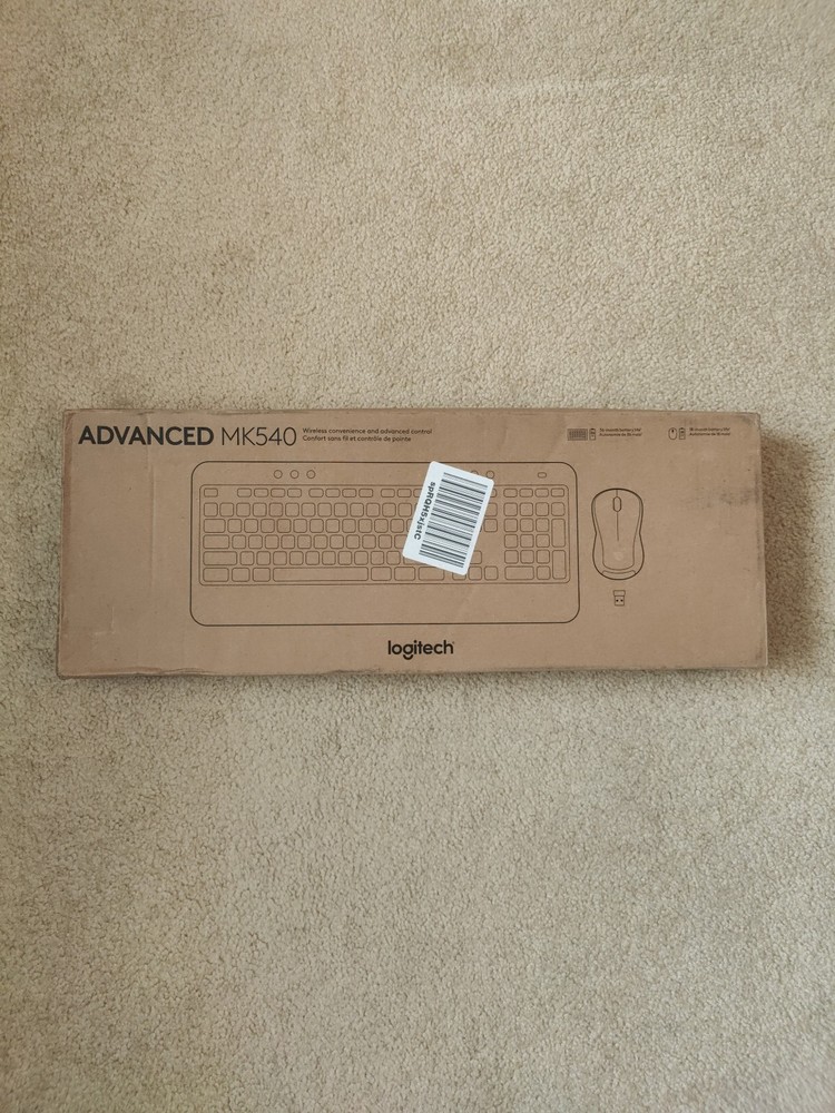 Logitech MK540 Advanced Wireless Keyboard and Mouse Combo