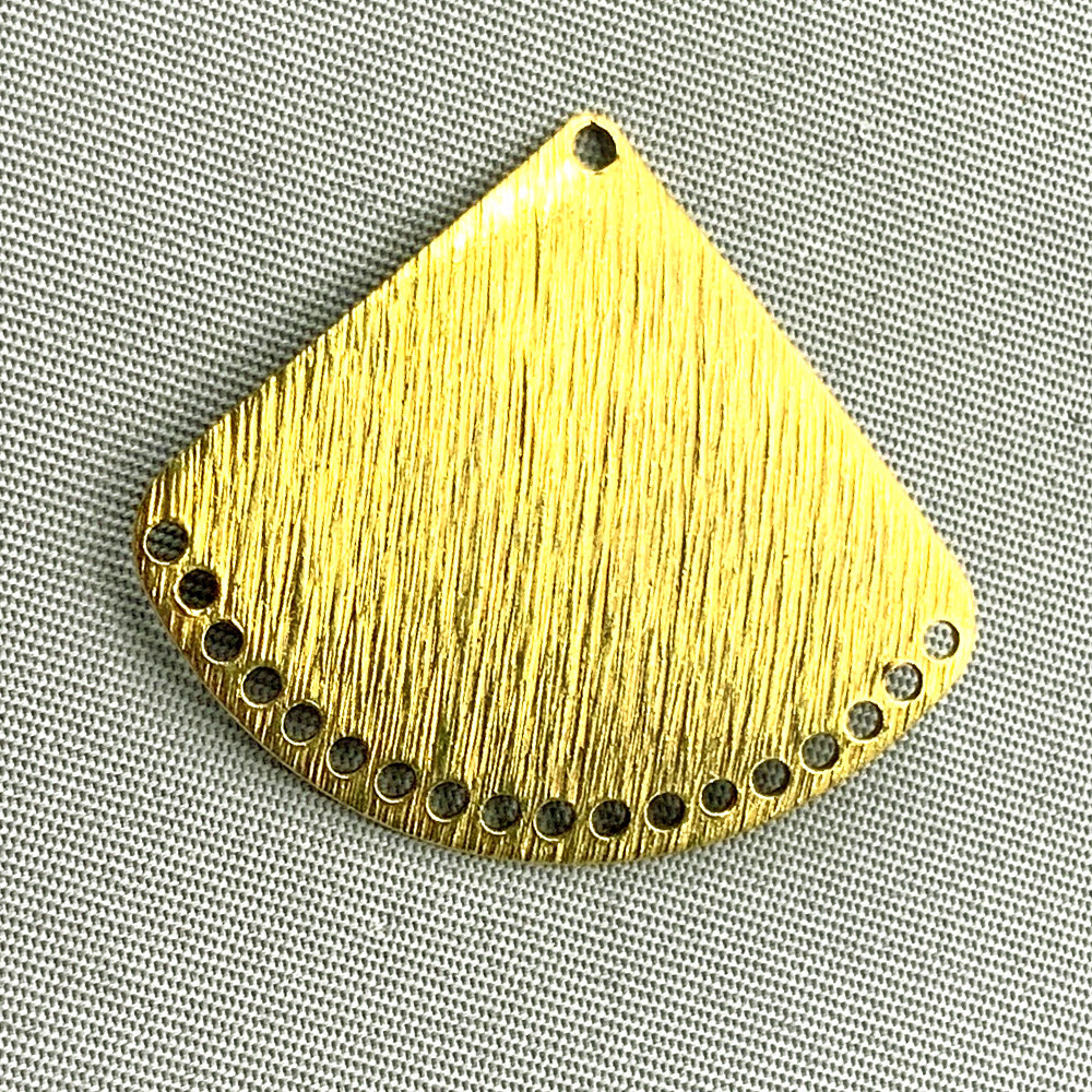 Brushed Fan 19 Loop Chandelier Links 26x30mm Solid Brass Q4 Per Pkg
