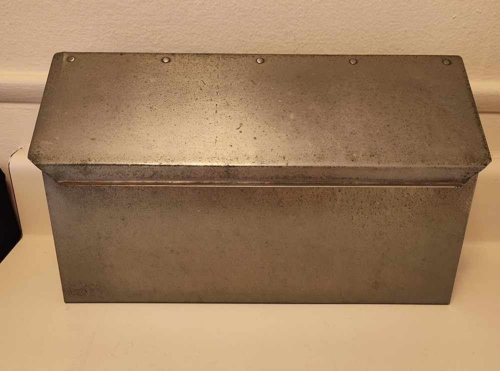 Vintage Colony Metalsmiths Mailbox