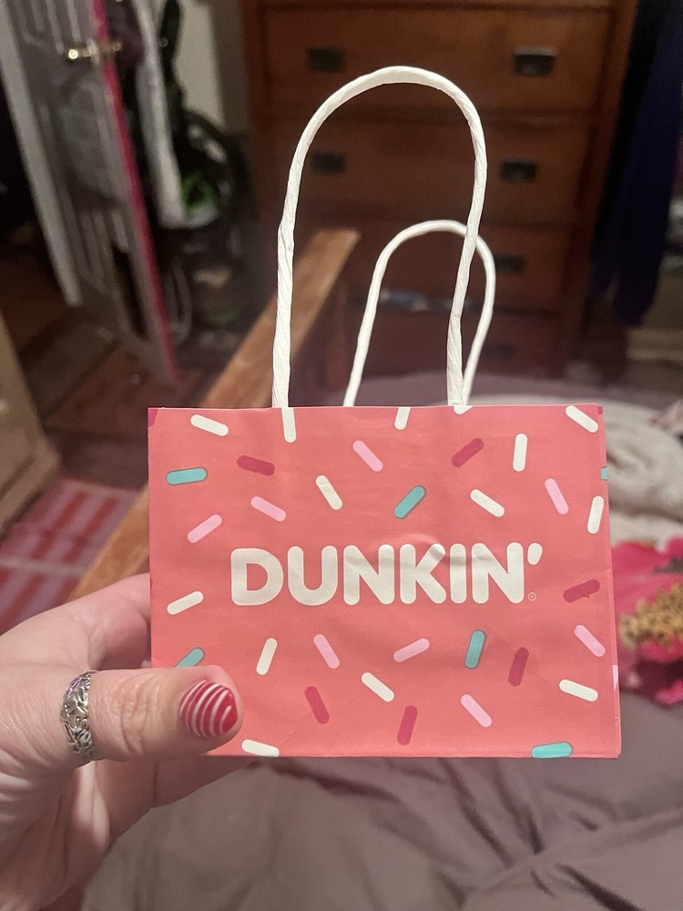 Dunkin Gift Bags 5 Pack
