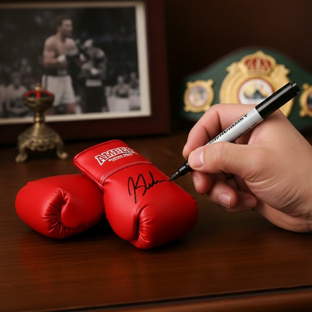 Amber Autograph Boxing Gloves Elevate Your Collection with Authenticity