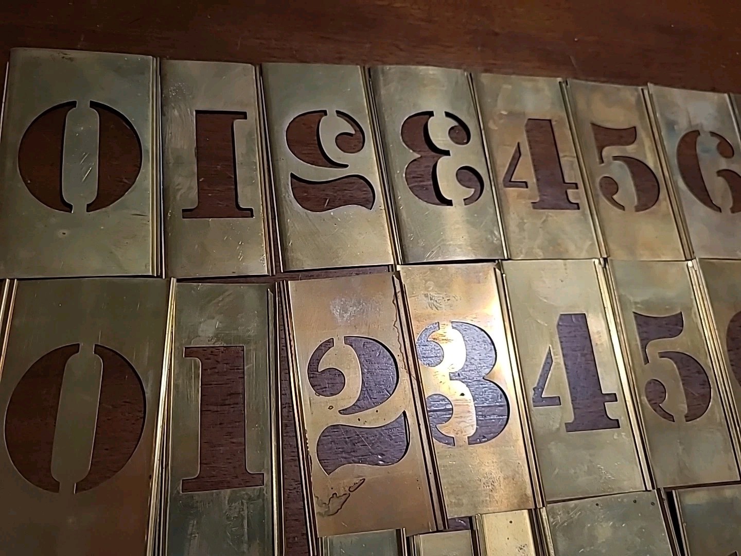 Reese's Adjustable 28 Brass Stencils 2" Kit for Numbers 0-10 Multiples + Extras