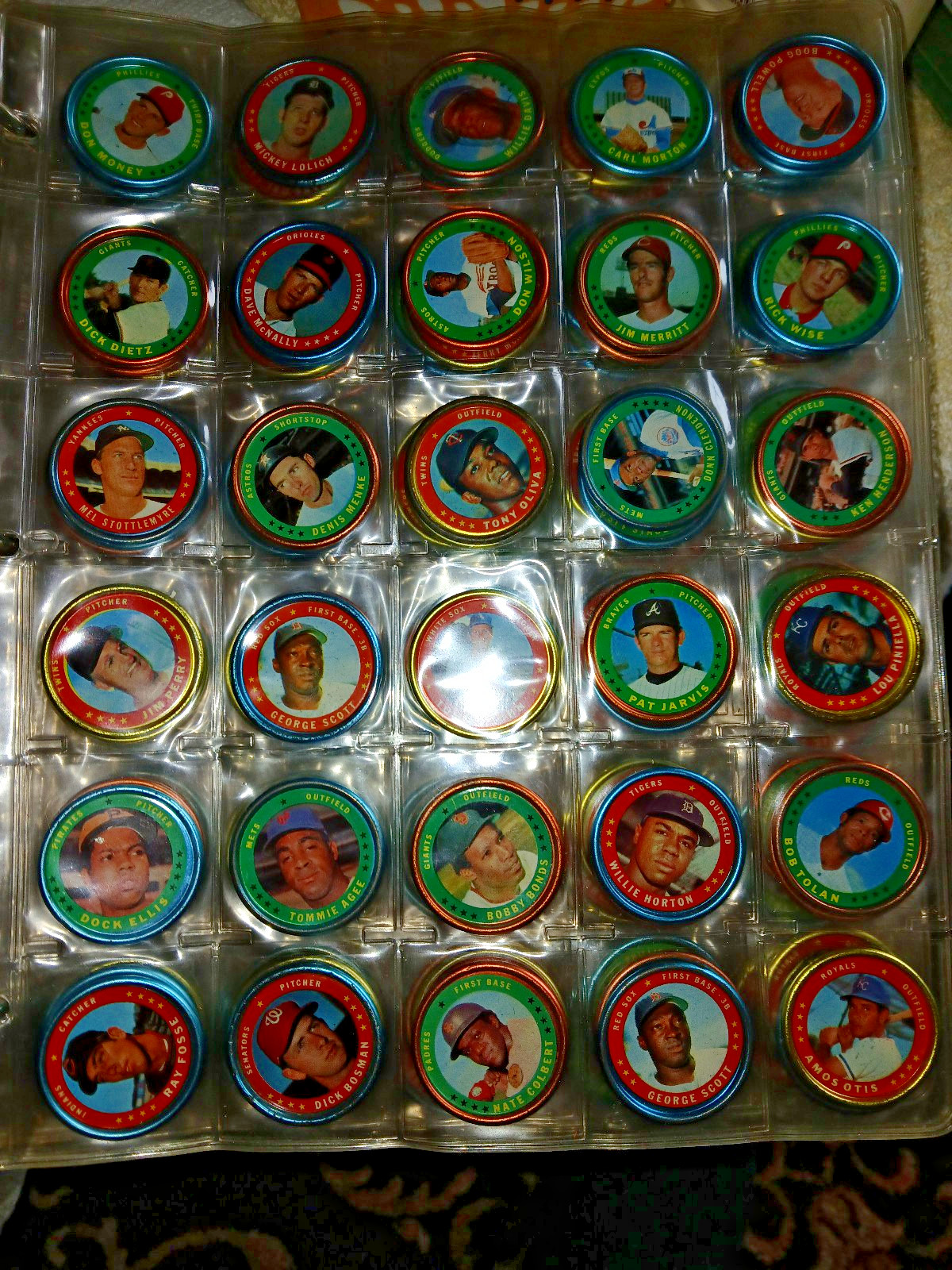 Topps Baseball Coins 1971 you pick from photos even some hall of famers