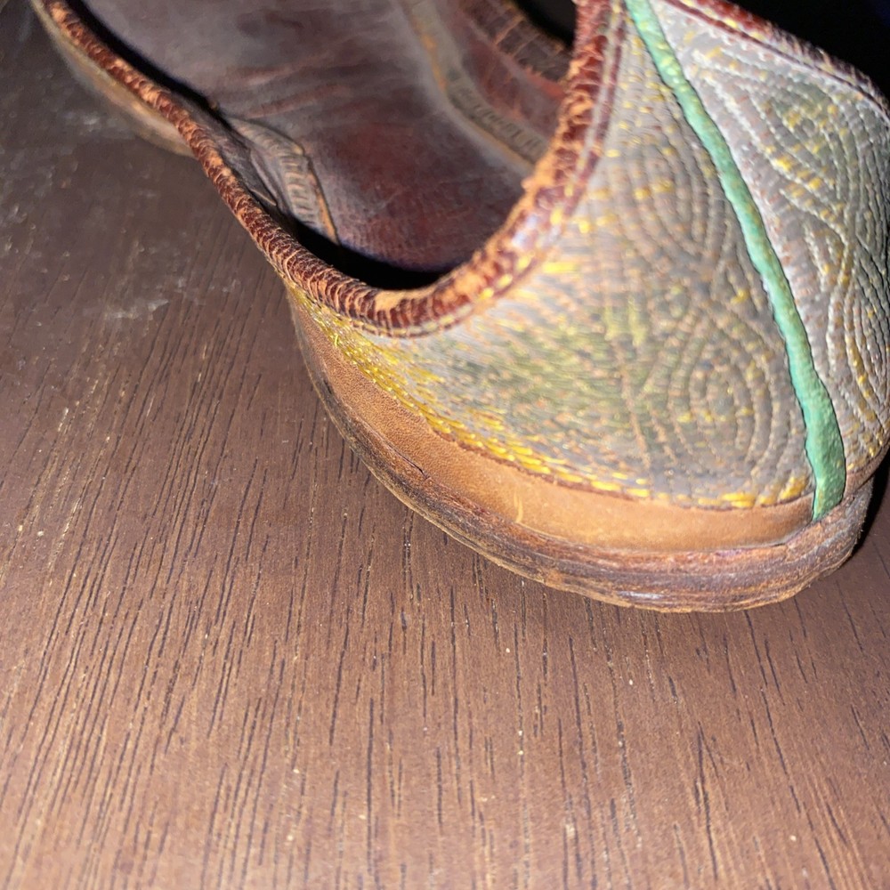 Middle Eastern/Turkish Shoes Vintage Decorative