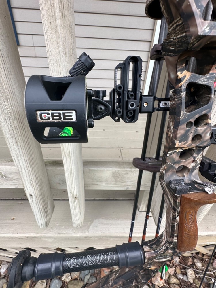 Mathews DXT Right Hand 27/70