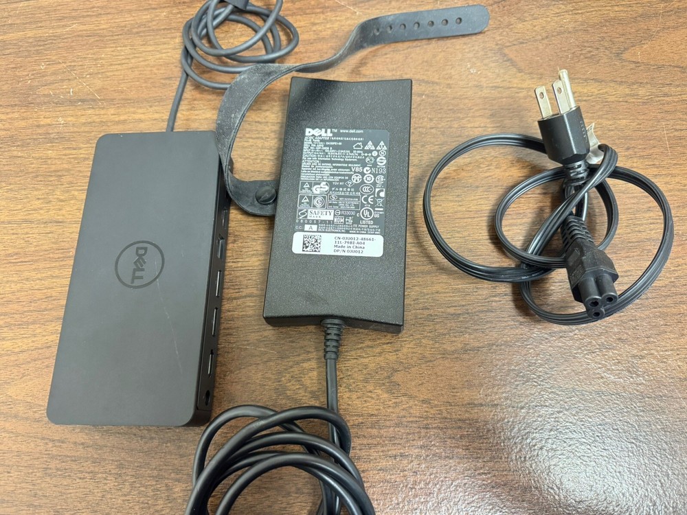Dell Docking Station D6000 With Power Cord