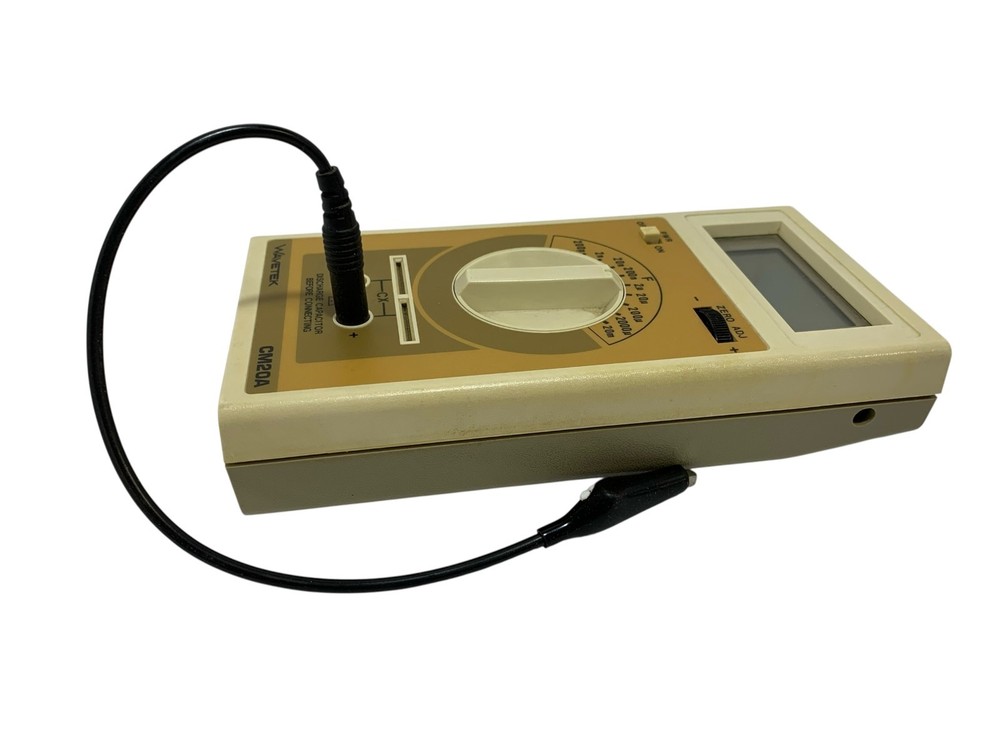 Vintage Collectable Electronic WAVETEK CM20A Digital Capacitance Meter
