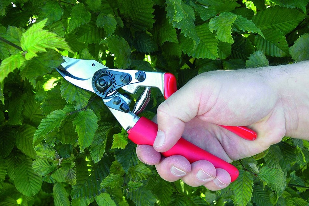 Felco 12 Hand Pruner, Compact, Rotating Handle, Swiss Made
