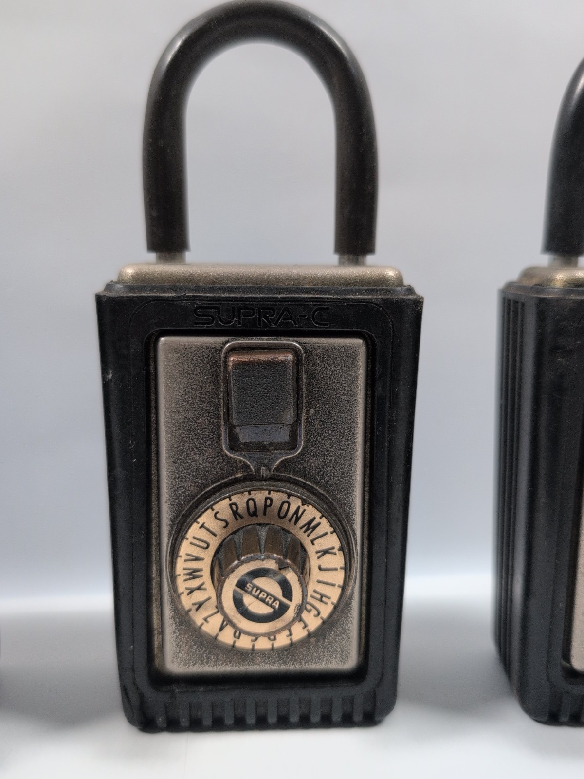 Supra-C Lock Box Real-estate Storage Keys Letter Combination HideAKey Vtg w Code