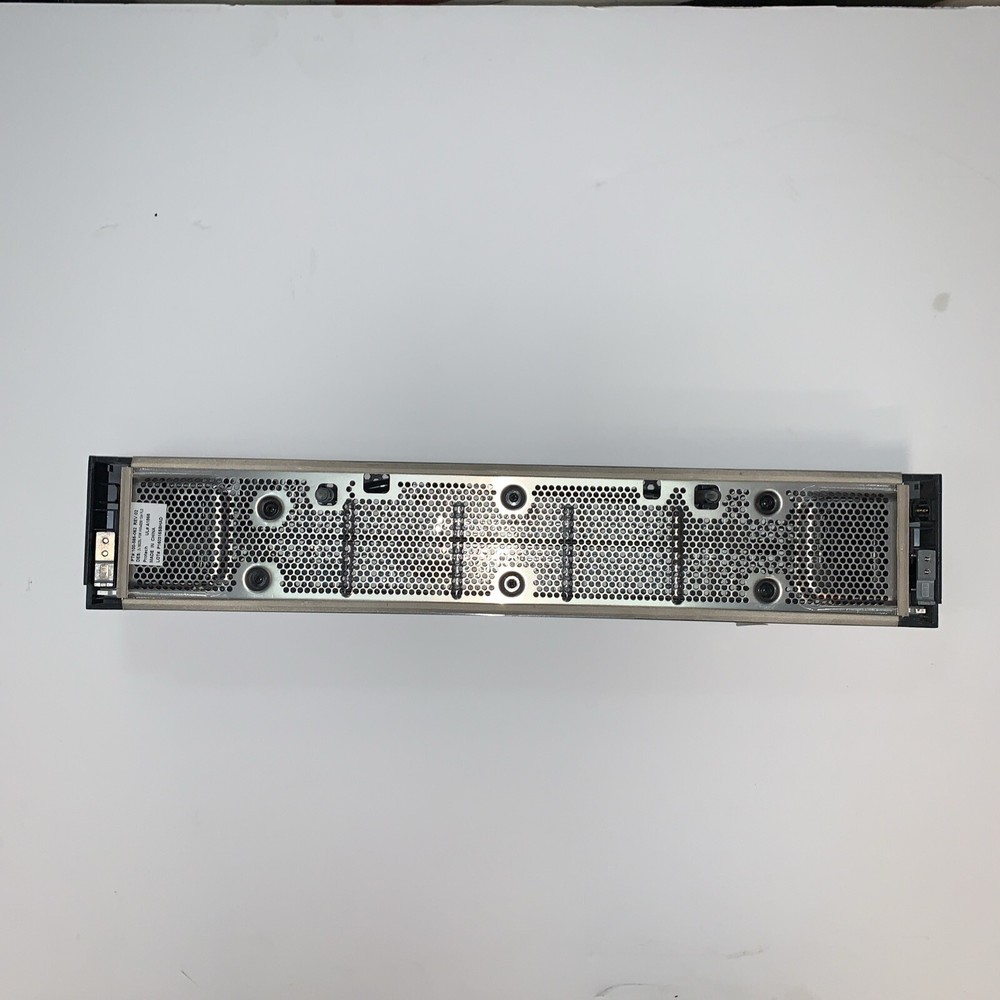 Front cover ~ EMC DRIVE ARRAY VNXE3200 BPE12