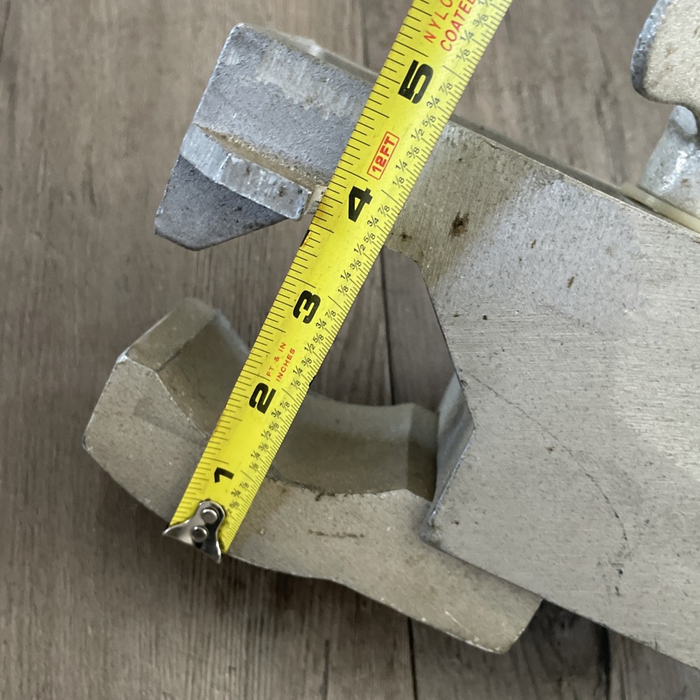 Performax S/T Sander Carrier Bracket Used.