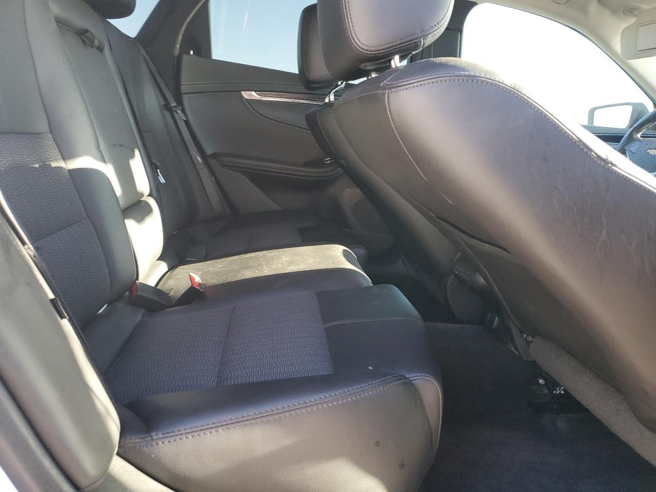 Used Front Right Door Assembly Front fits: 2016 Chevrolet Impala LS R. Front Rig