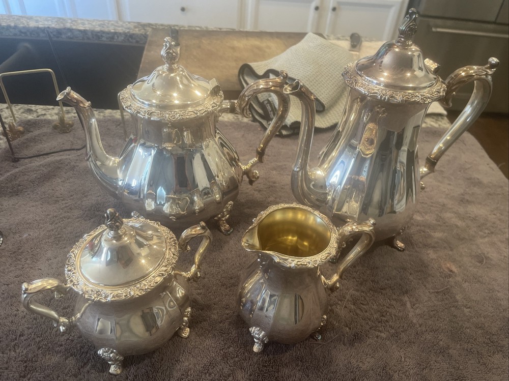 4 Piece Vintage International Sliver Co. COUNTESS  Tea Set