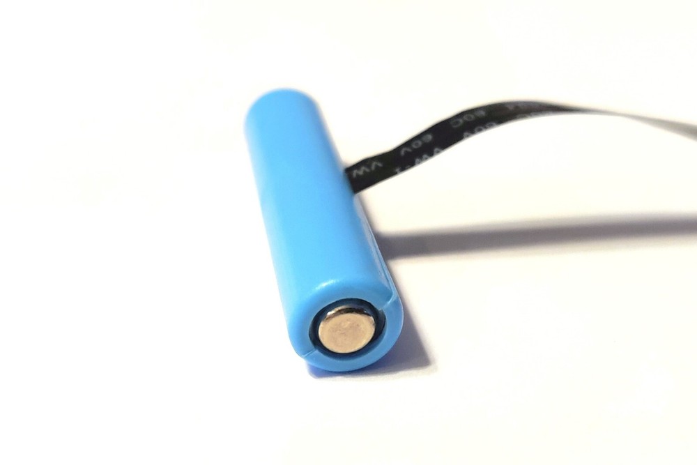 3 x AAA Battery Replacement Eliminator Kit for Electronic Devices