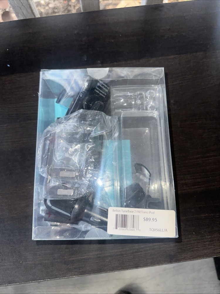 Belkin Tune Base 2 FM Trans iPod. Open Box. See Pics. Never Used