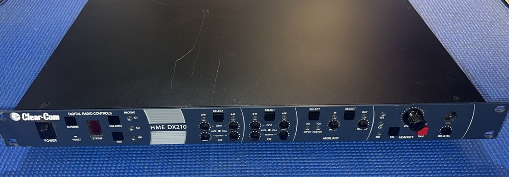 Clear-Com HME DX210 Digital Wireless Intercom System