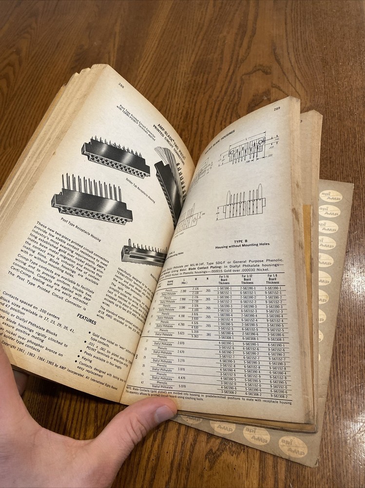 API AMP TERMINAL CONNECTOR HANDBOOK TERMINATING PROGRAMMING ELECTRONIC CIRCUITRY