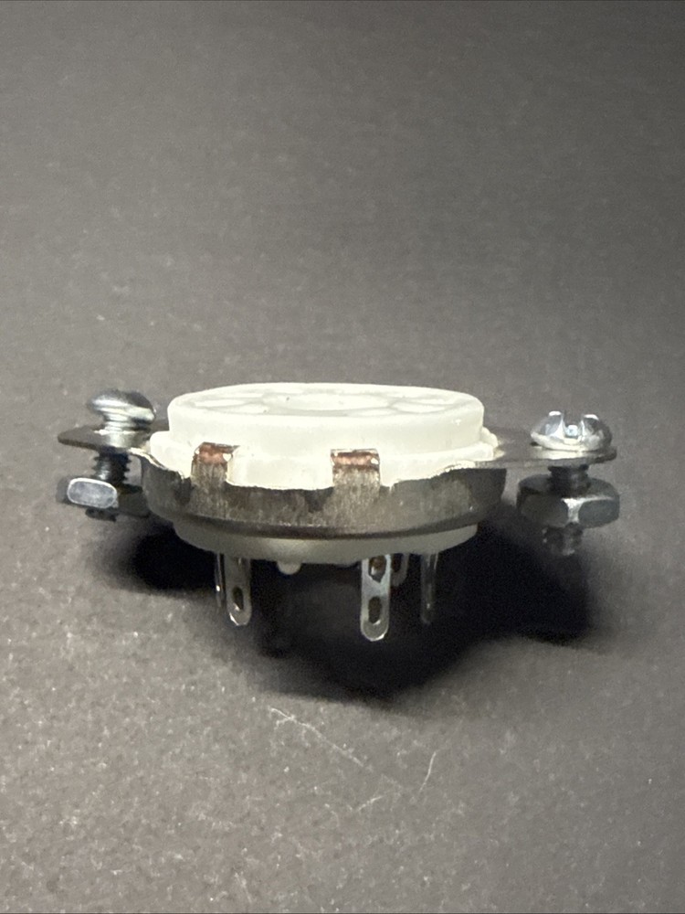 OCTAL socket 8 PINS with bolts and nuts for 6V6GT 6X5GT 6SK7-bottom mounted