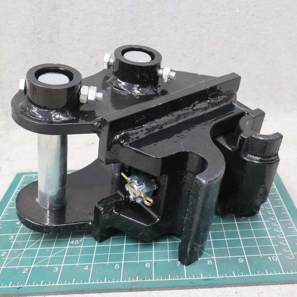Mini Excavator Quick Attachment Coupler Accessory Brand New