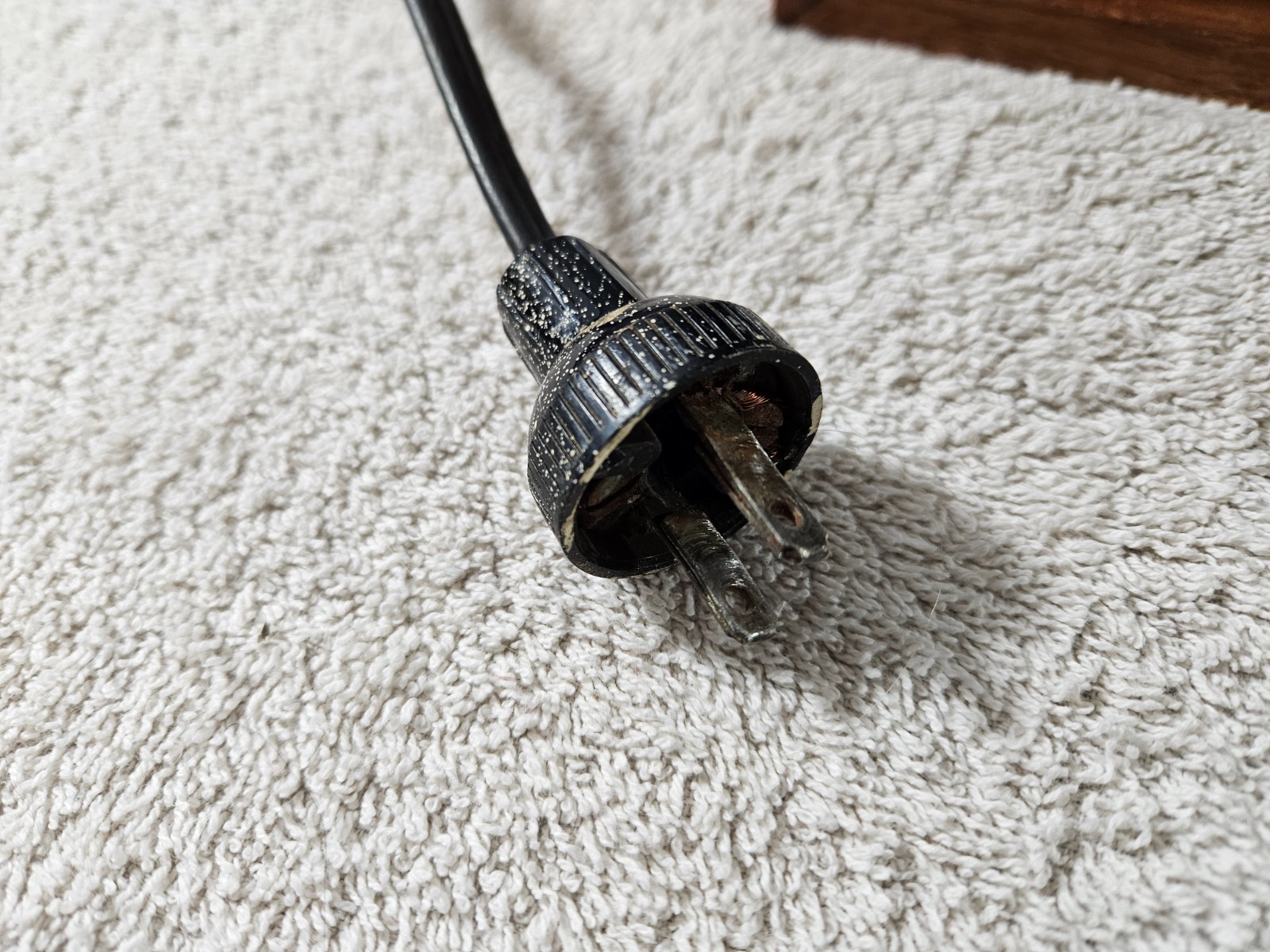 Marantz 7T Console pre-amplifier. See it play!