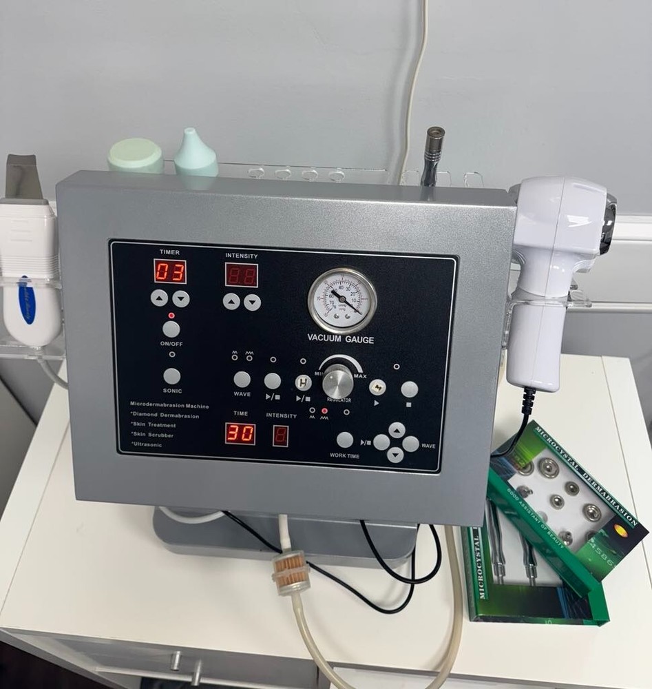 Microdermabrasion Machine Excellent Working Condition